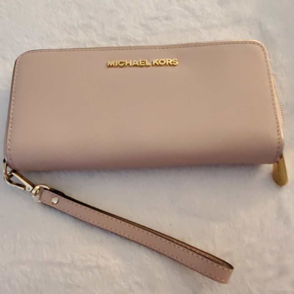 Michael Kors wallet